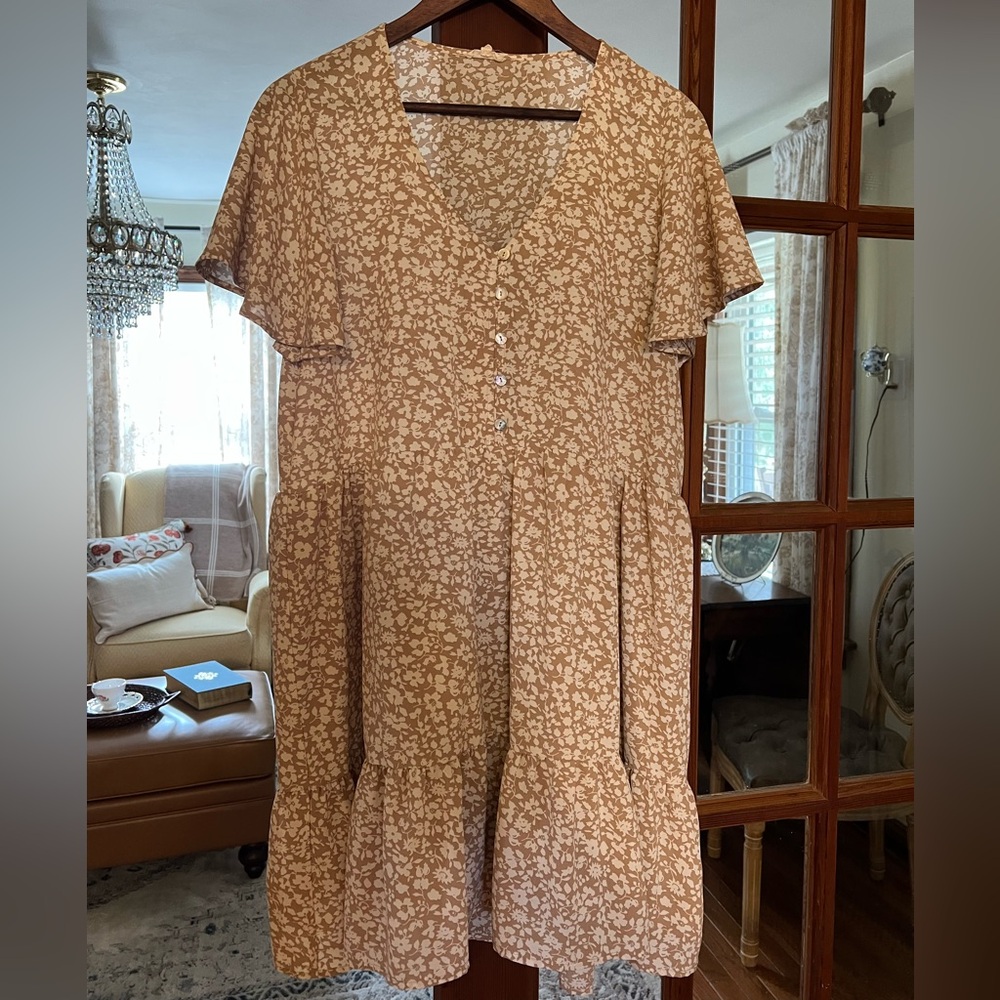 JODIFL Beige Floral Button-Front Babydoll Dress